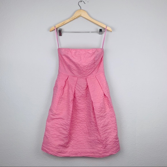 J. Crew Factory Dresses & Skirts - J. Crew Women’s Dress Seersucker Pink Strapless